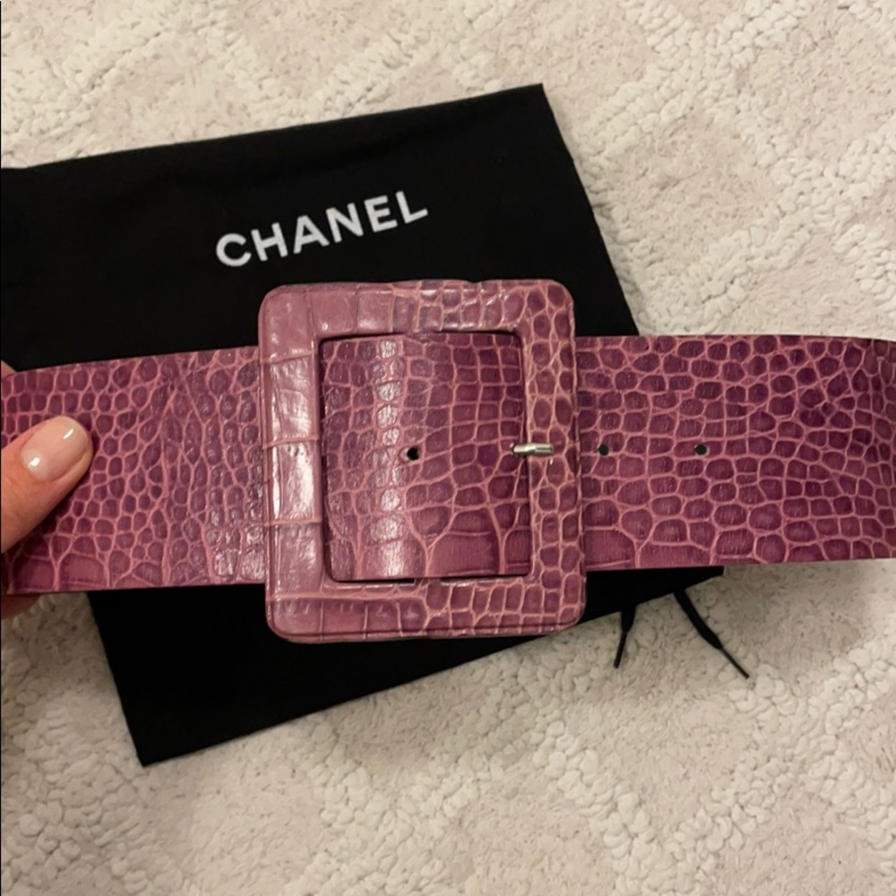 Max Mara high waist belt